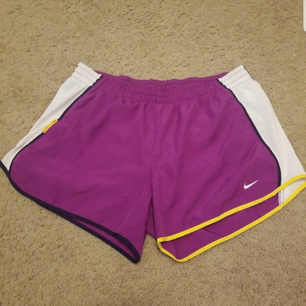 💥💥SOLD💥💥Livestrong Nike Dri Fit Shorts